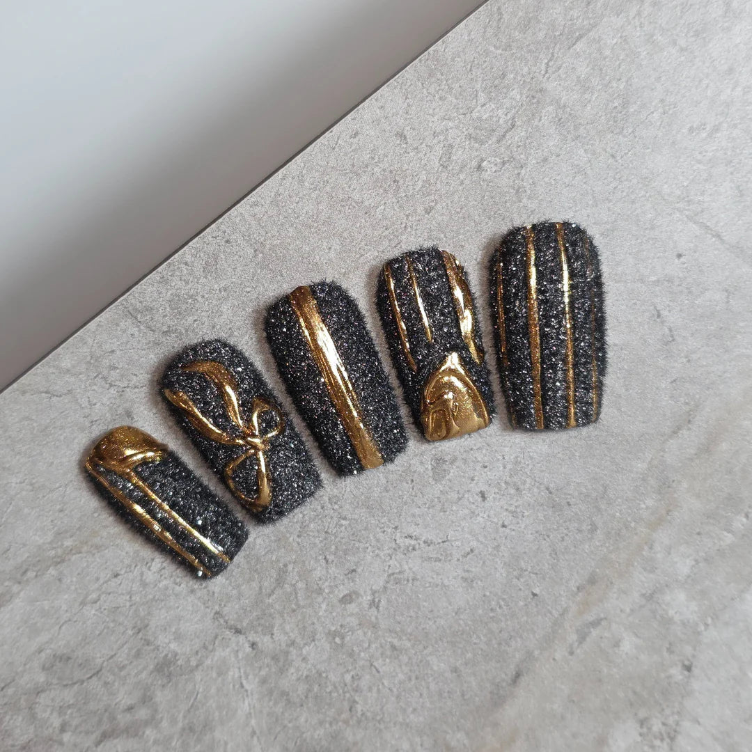 Kokoist- PUSHU PUSHU FLUFFY 06 BLACK GLITTER