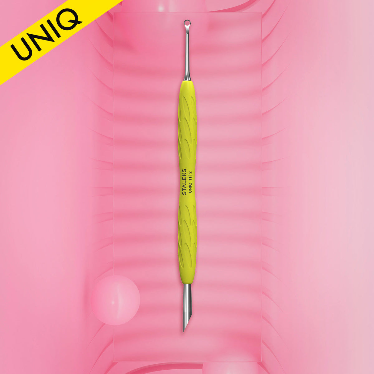 Manicure pusher Gummy with yellow silicone handle UNIQ 11 TYPE 2 (beveled and loop pusher)